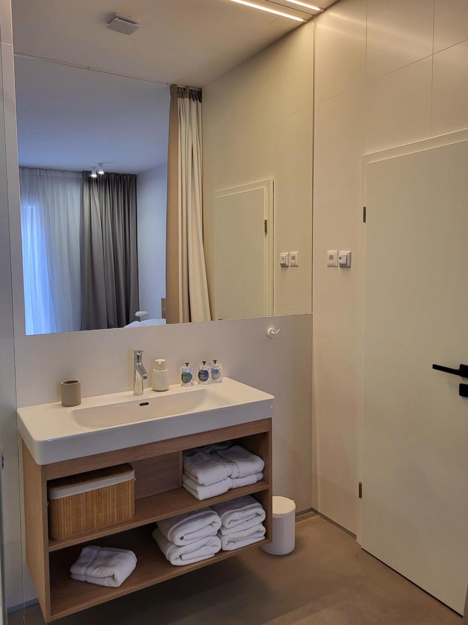 Firefly Luxury Apartment With Private Whirlpool Zadar Extérieur photo